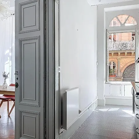 Le Saint Antoine Τουλούζη